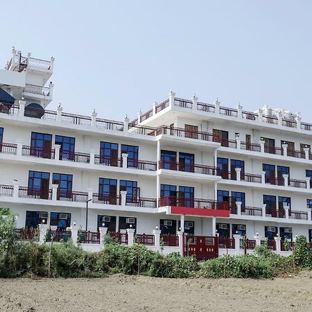 Hotel Sun Haven Greater Noida Kültér fotó