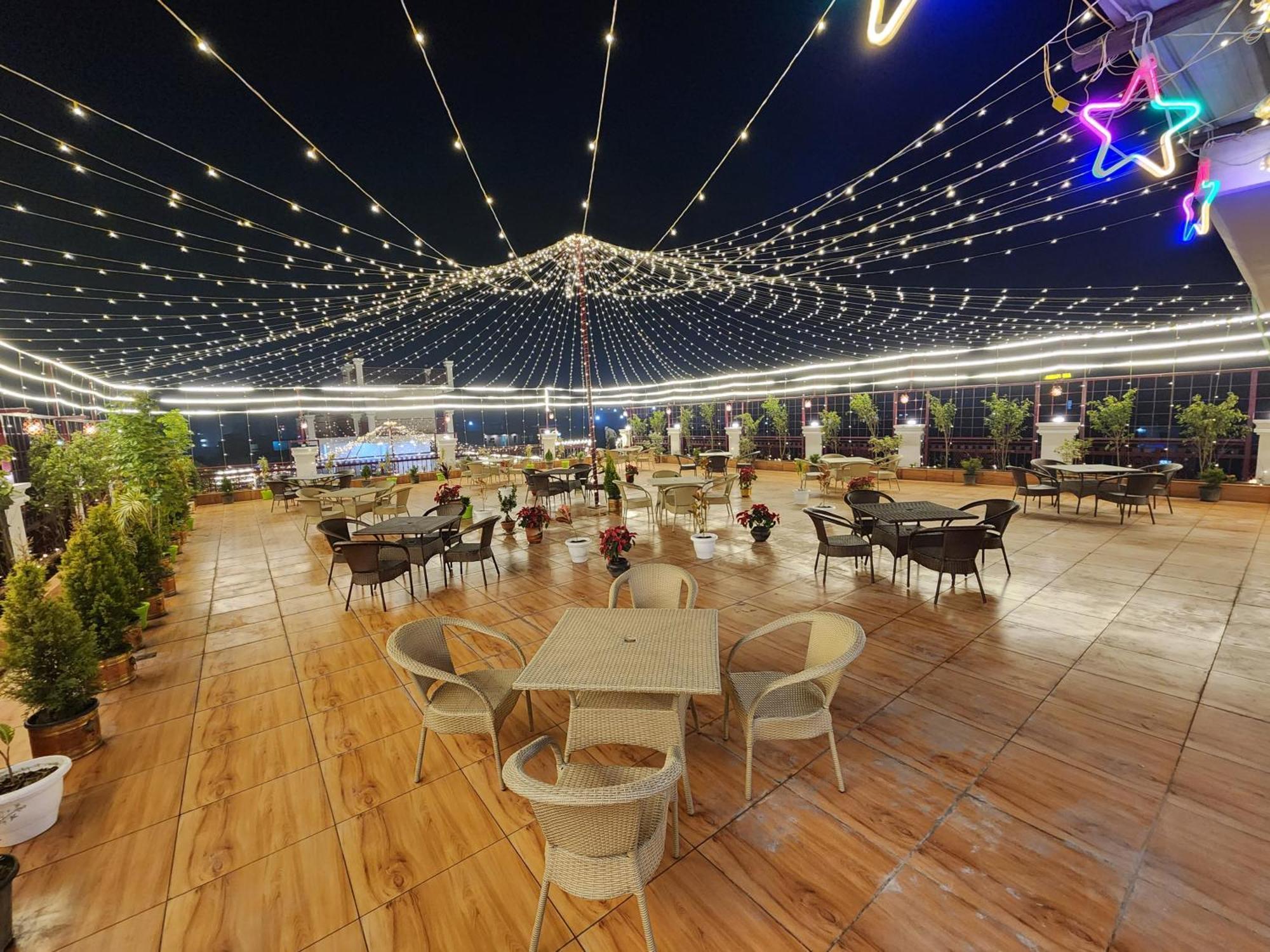 Hotel Sun Haven Greater Noida Kültér fotó